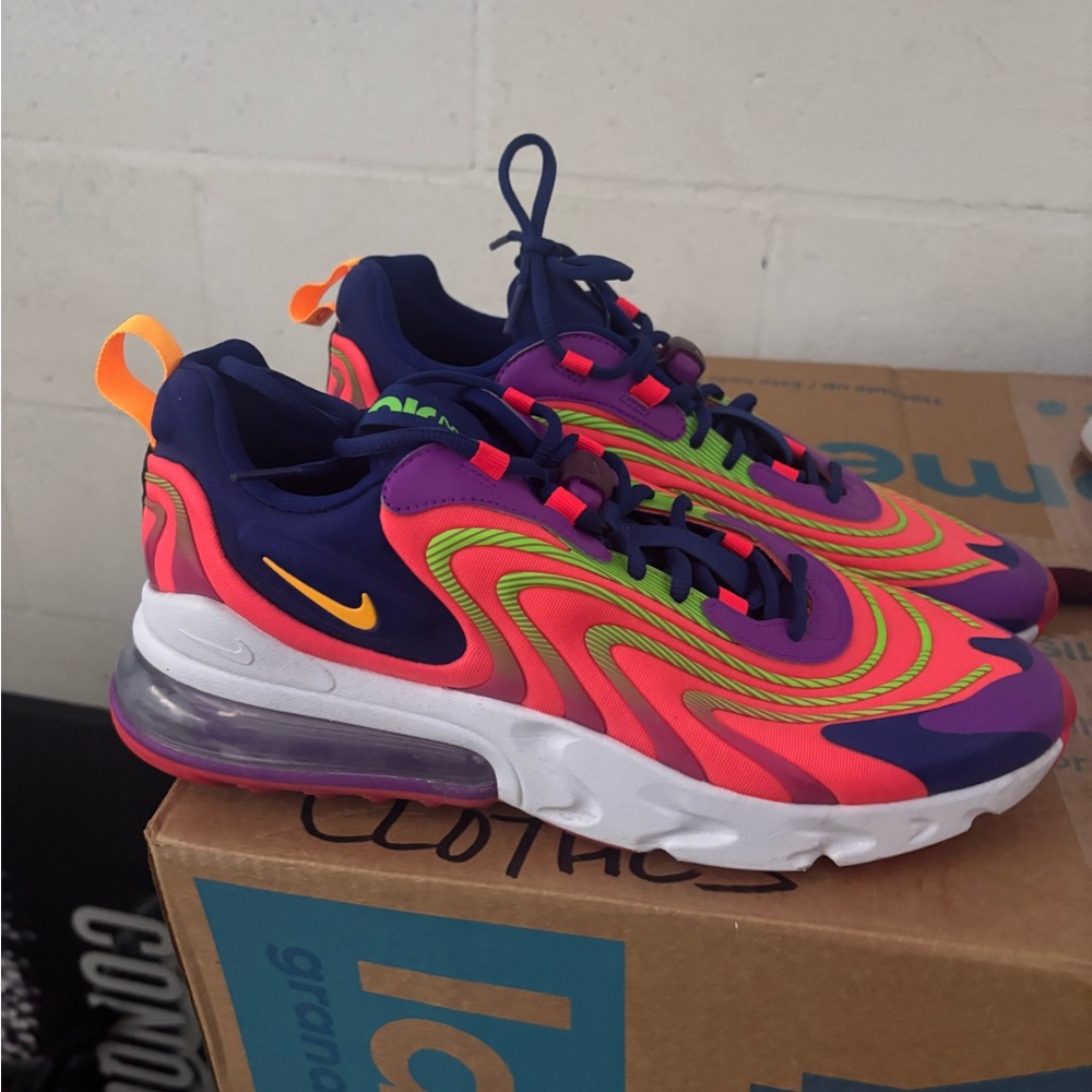 Nike air max 270 react 10.5M
